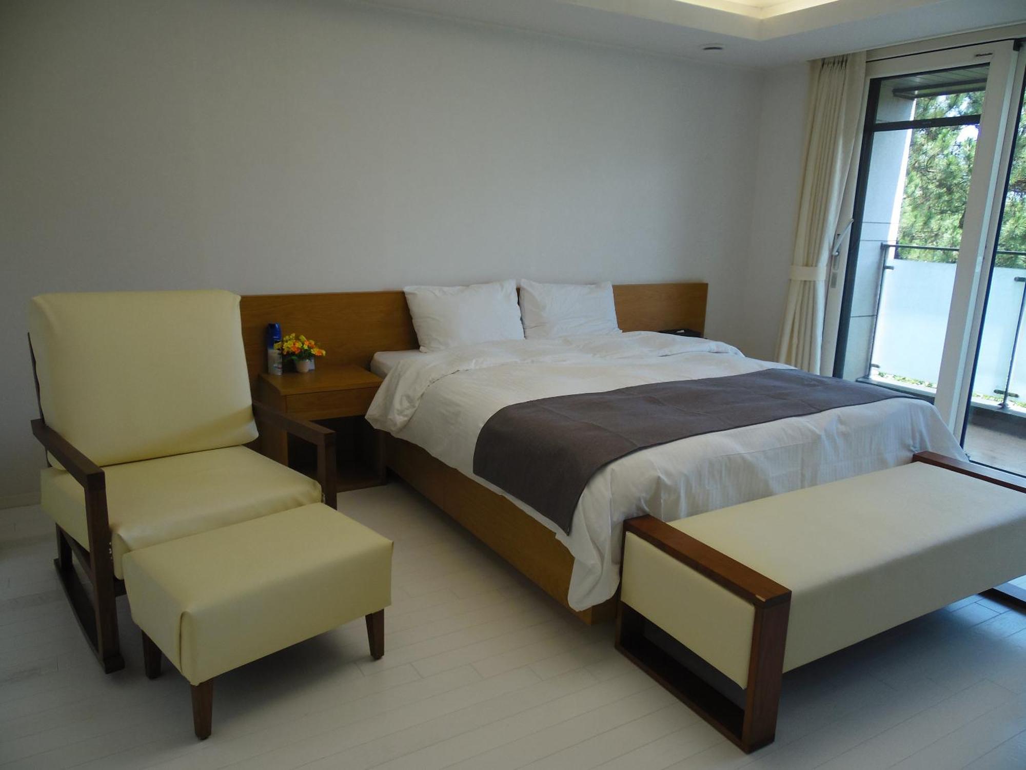 Healthcare Town Resort Согвипхо Экстерьер фото